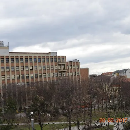 Grand 220m2 Old Town Apartment, 5br,2ba,2wc, Sleeps 15 * Bratislava